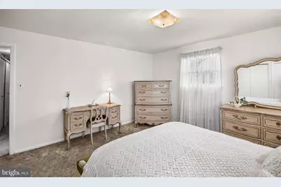 59 N Chester Avenue, Delran, NJ 08075 - Photo 19