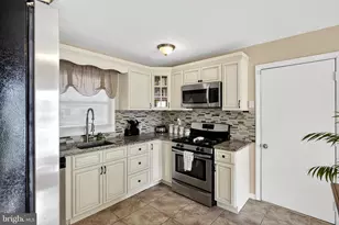 77 Harrington Cir, Willingboro, NJ 08046 - Photo 19