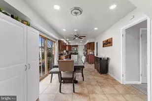 43 Galton Ln, Willingboro, NJ 08046 - Photo 9