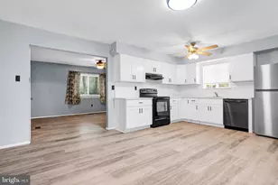 207 Coville Dr, Browns Mills, NJ 08015 - Photo 3
