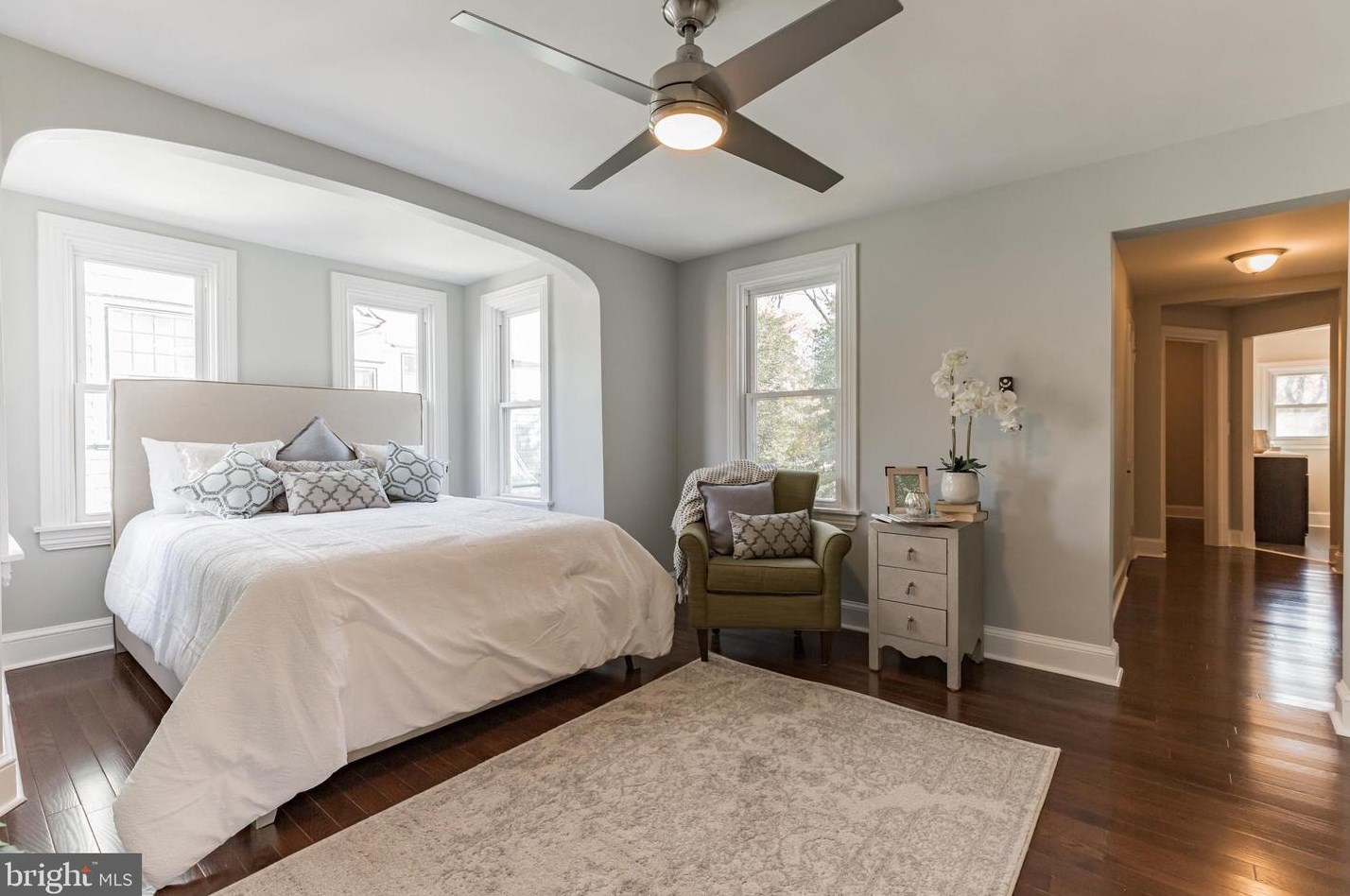 10 Central Ave, Moorestown NJ 08057-3639 exterior