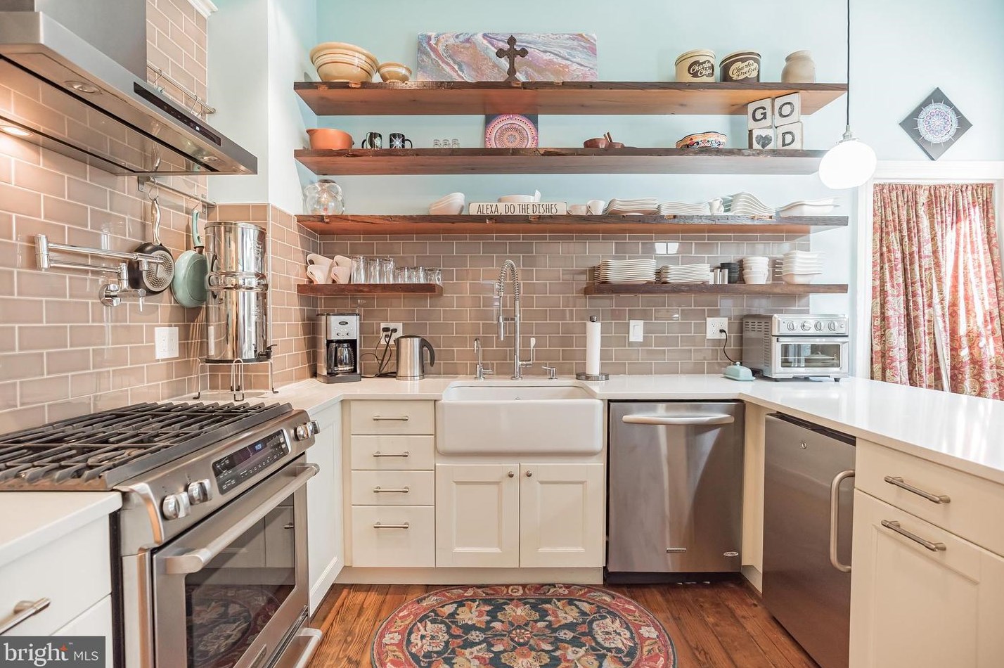 31 Un St, Burlington NJ 08016-1508 exterior