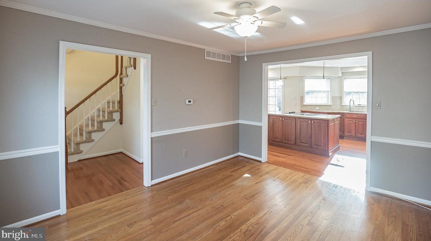 204 Chestnut St, Moorestown NJ 08057-3601 exterior