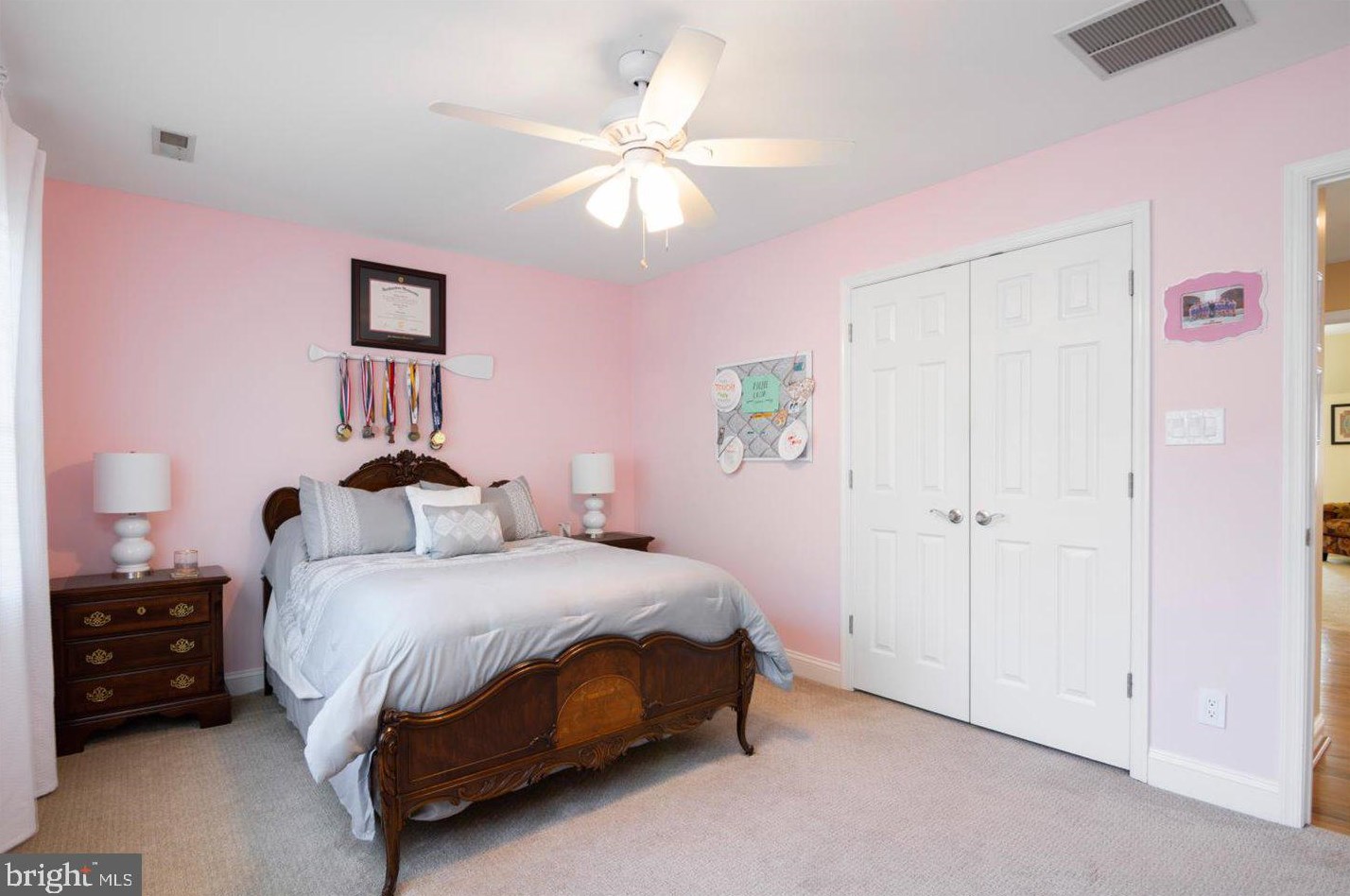 22 Magnolia Ct, Medford NJ  08055-8181 exterior