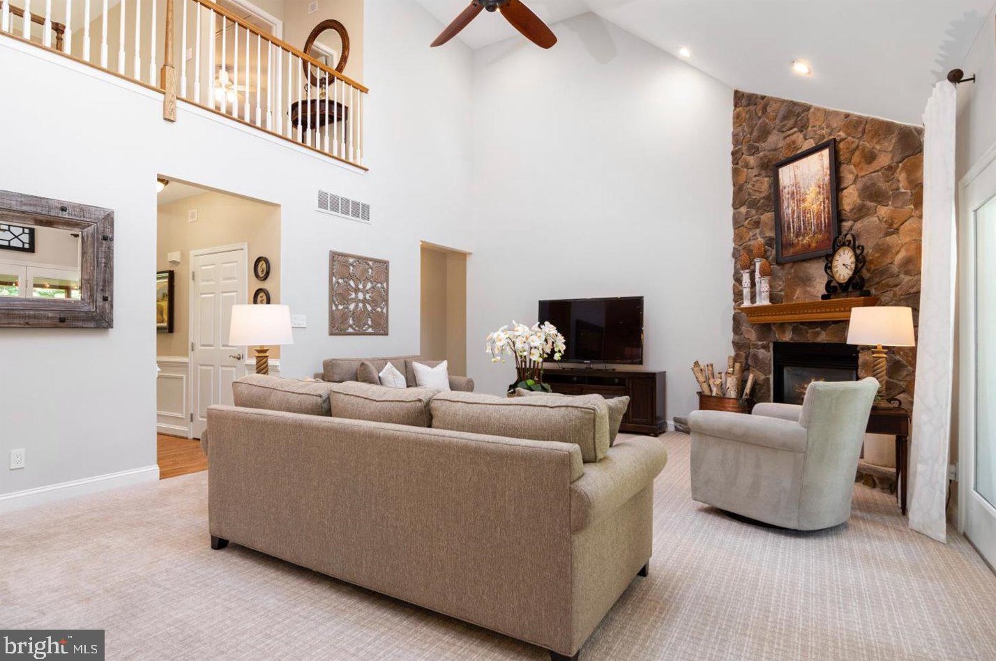 22 Magnolia Ct, Medford NJ  08055-8181 exterior