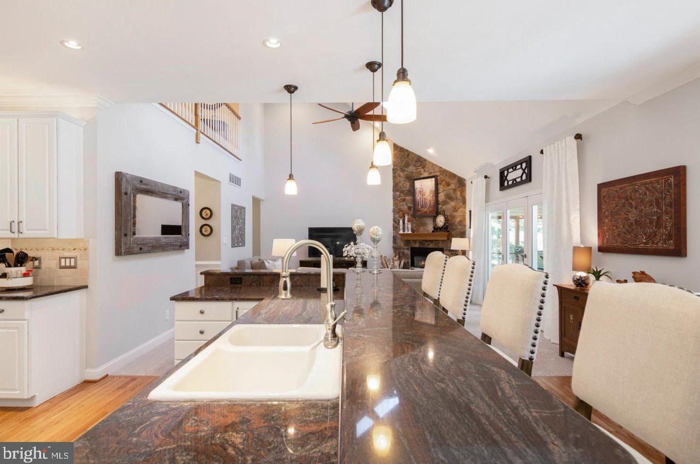 22 Magnolia Ct, Medford NJ  08055-8181 exterior