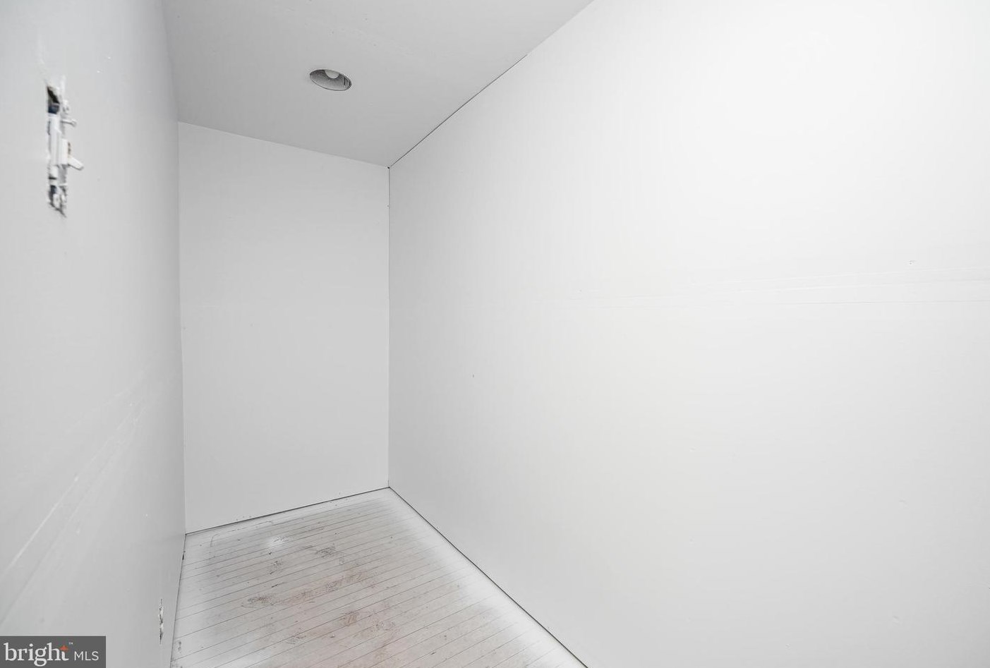 12 Hilton Ave, Stow Creek Twp NJ  08302-3542 exterior