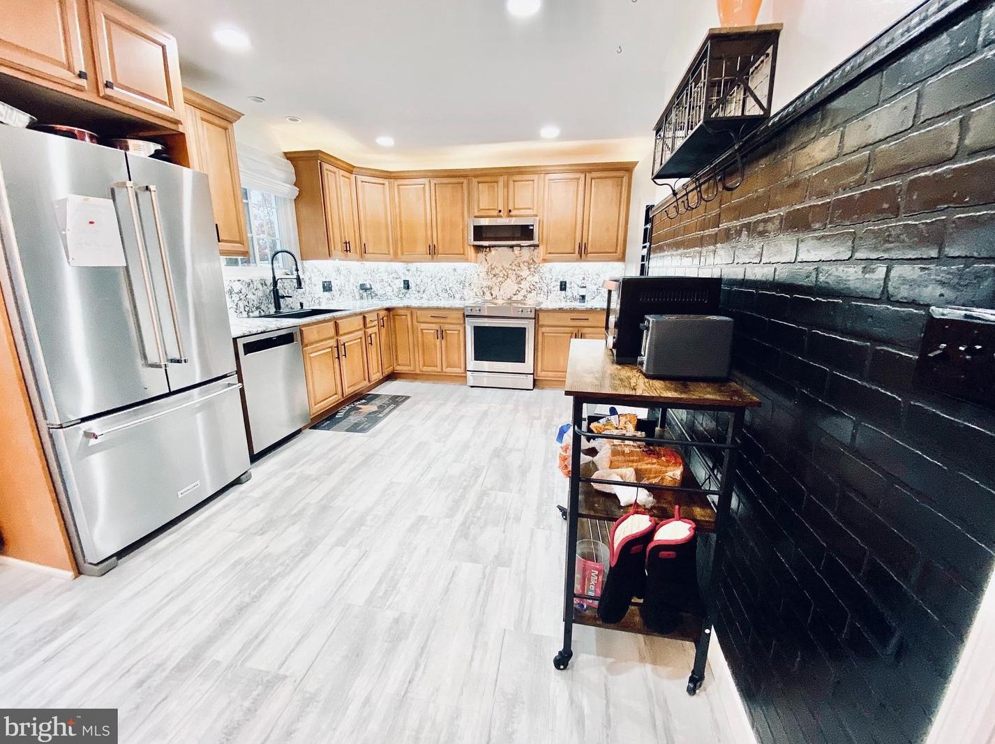 2460 Buttonwood Dr, Vineland NJ  08361-6614 exterior