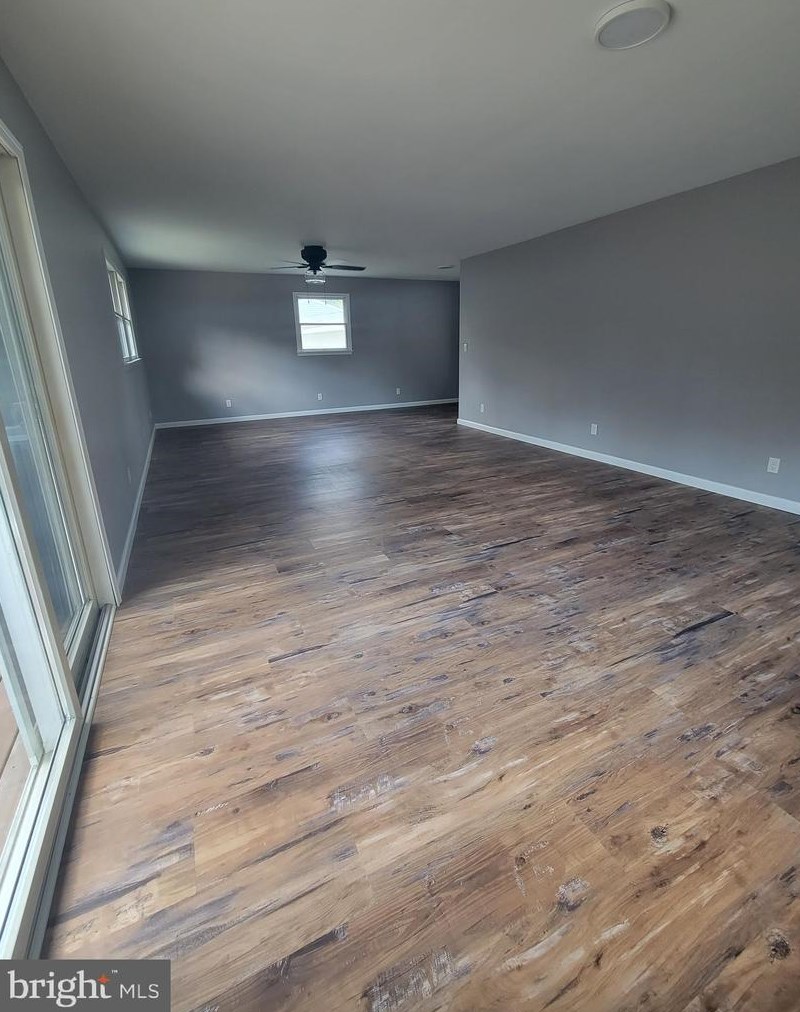 27 Caloris Ave, Millville NJ  08332-1401 exterior