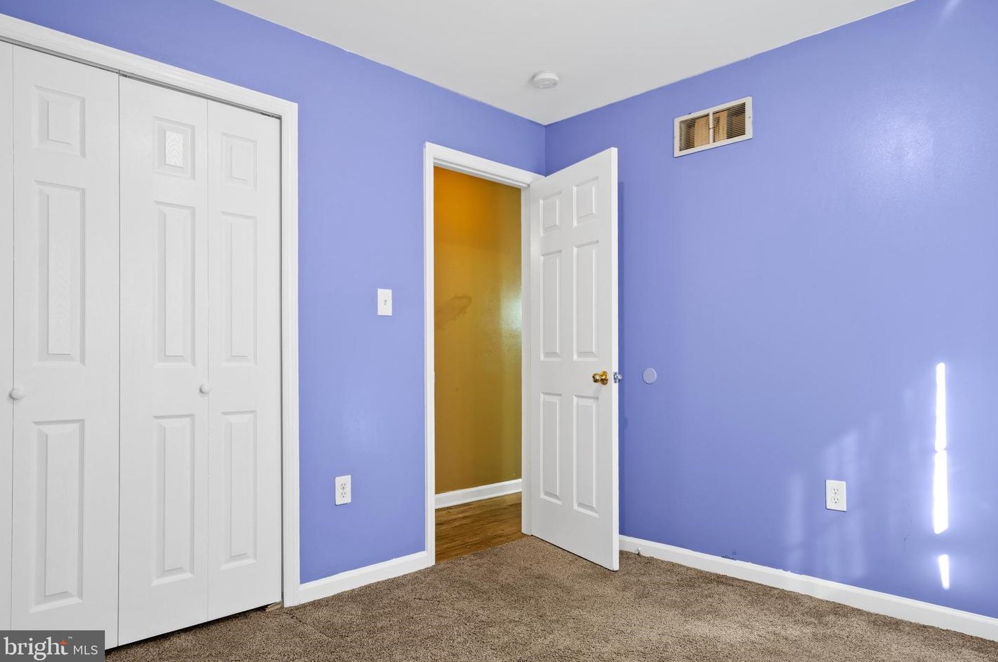 5 Queen Rd, Millville NJ  08332-7215 exterior
