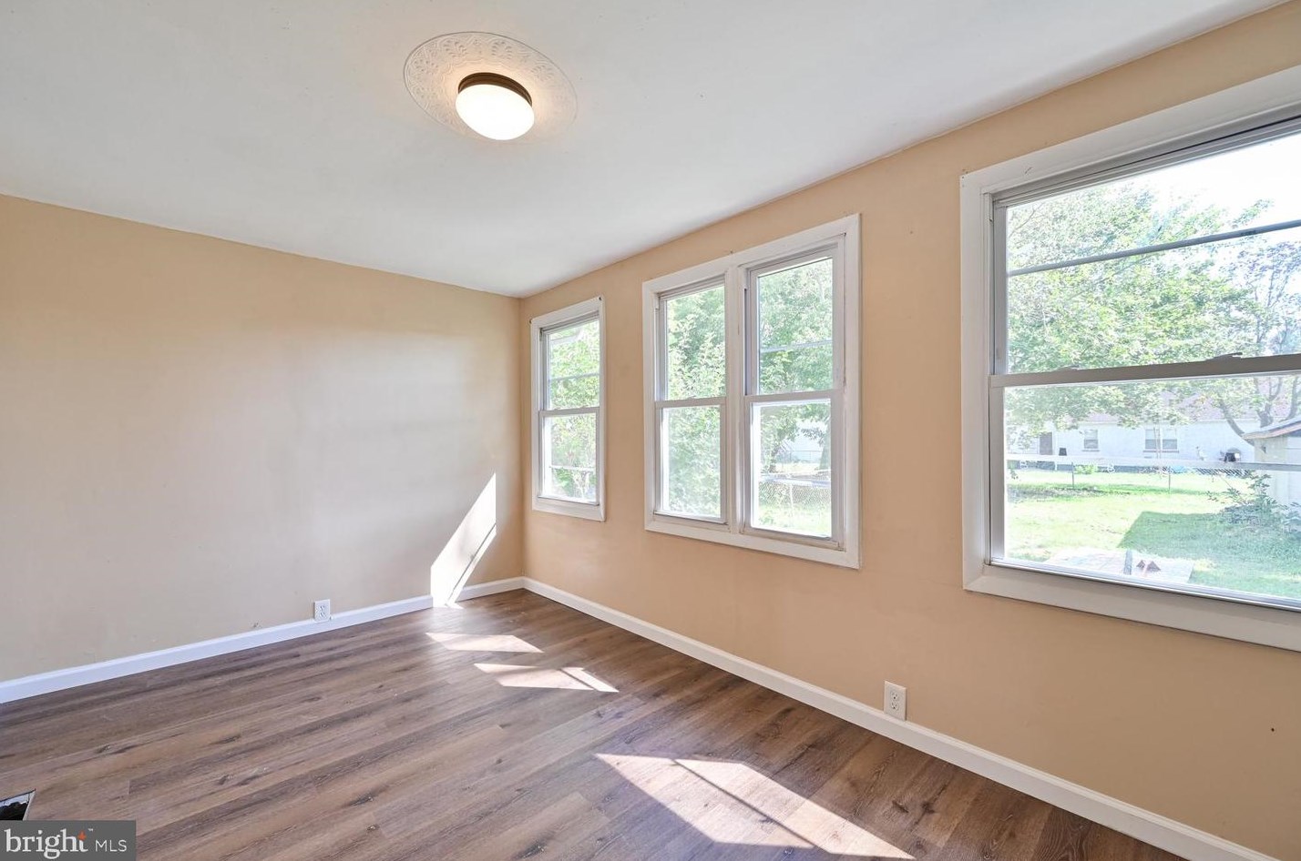 721 Florence Ave, Vineland NJ 08360-5771 exterior