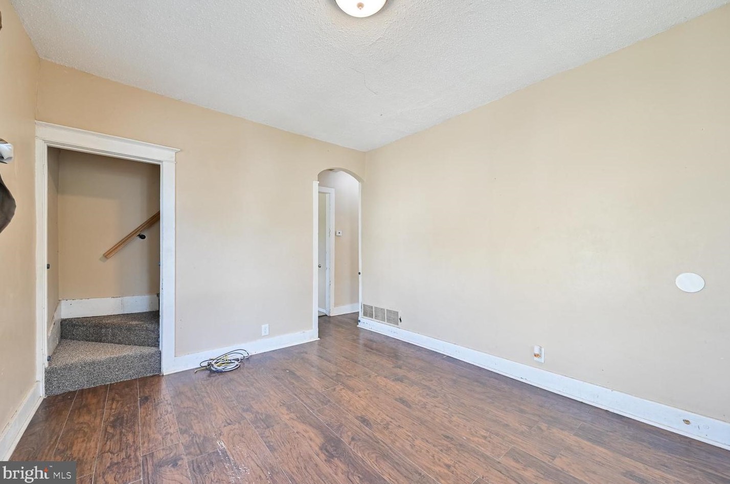 721 Florence Ave, Vineland NJ 08360-5771 exterior