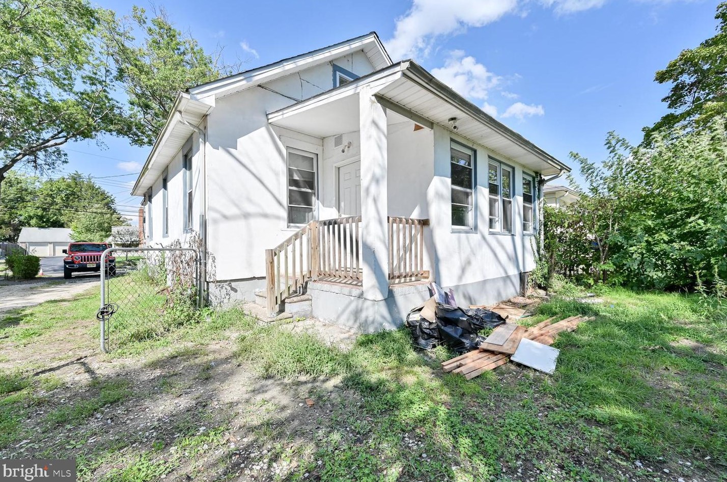 721 Florence Ave, Vineland NJ 08360-5771 exterior