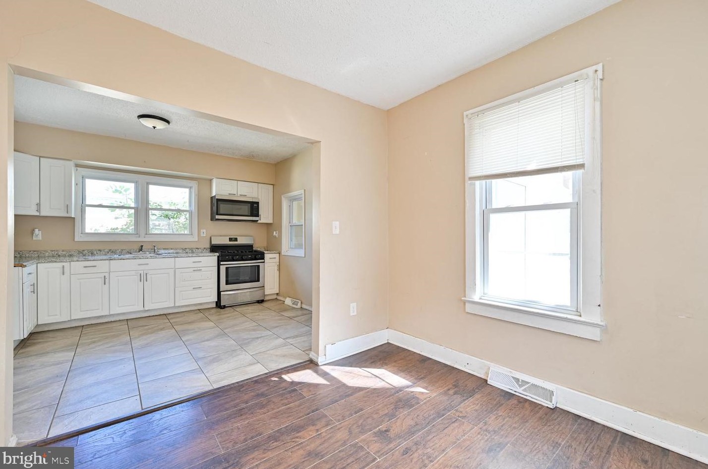 721 Florence Ave, Vineland NJ 08360-5771 exterior