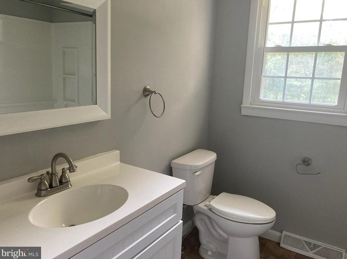 348 Clarks Pond Rd, Stow Creek Twp NJ  08302-7177 exterior