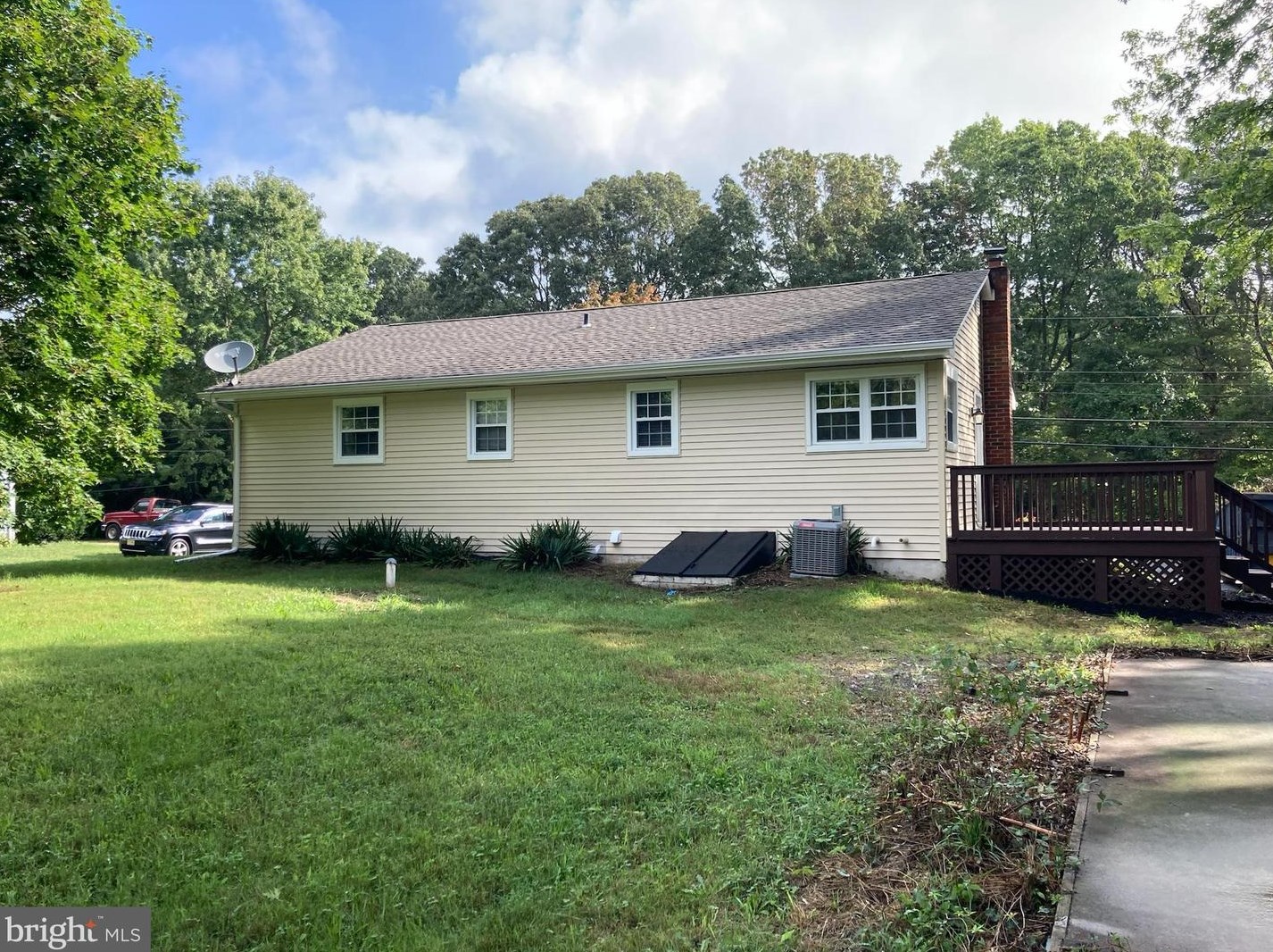 348 Clarks Pond Rd, Stow Creek Twp NJ  08302-7177 exterior