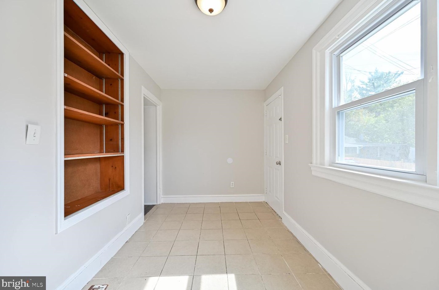 409 East Ave, Vineland NJ 08360-3815 exterior