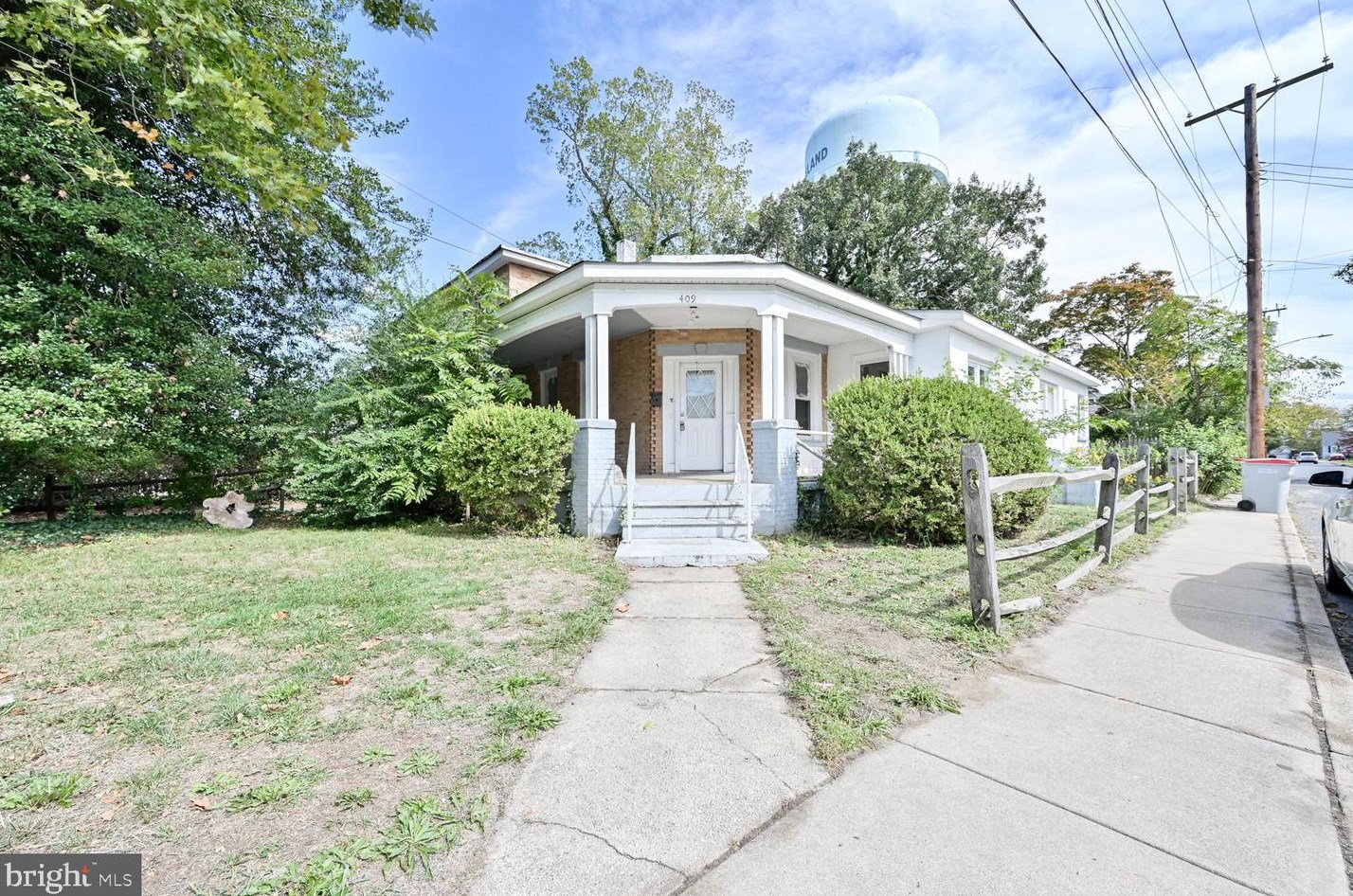 409 East Ave, Vineland NJ 08360-3815 exterior
