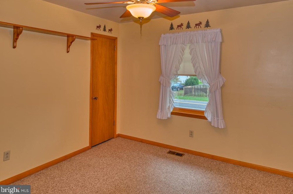 1527 Walnut Rd, Vineland NJ  08361-6093 exterior