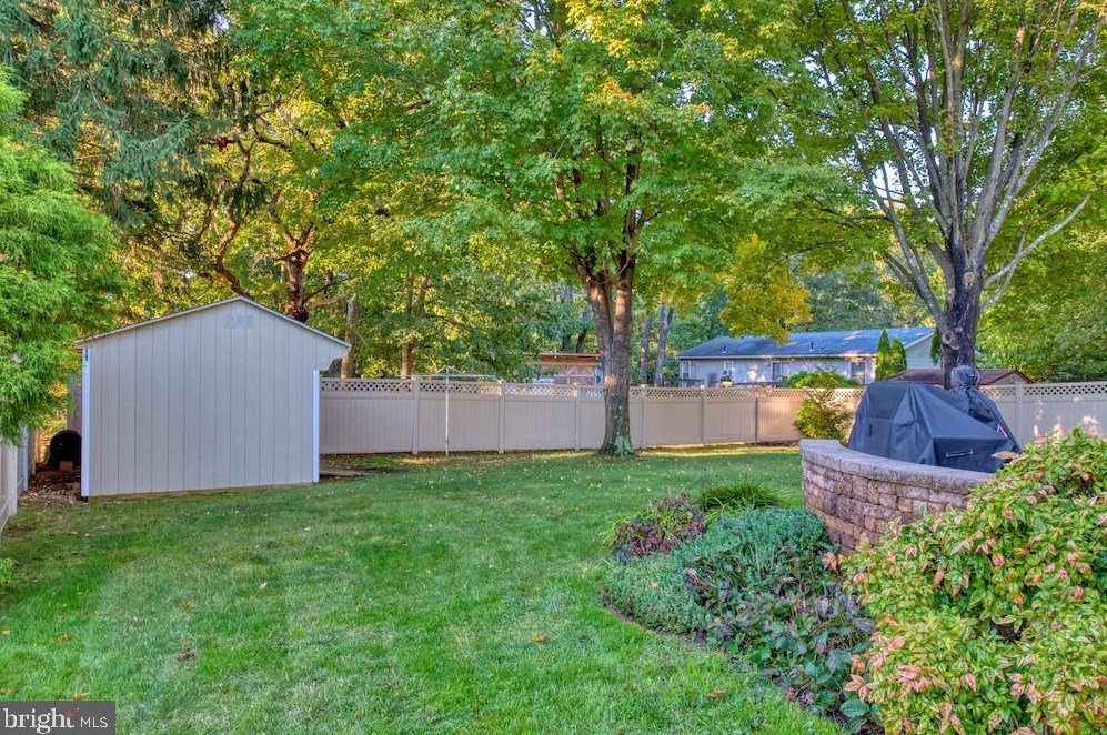 1527 Walnut Rd, Vineland NJ  08361-6093 exterior