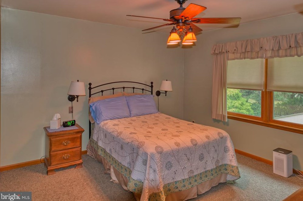 1527 Walnut Rd, Vineland NJ  08361-6093 exterior