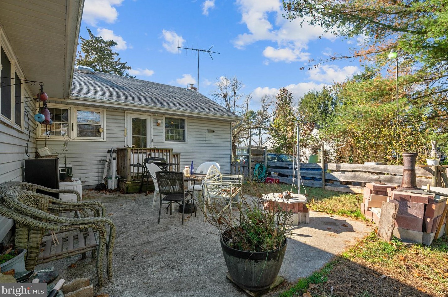 55 Pineview Ter, Stow Creek Twp NJ  08302-3911 exterior