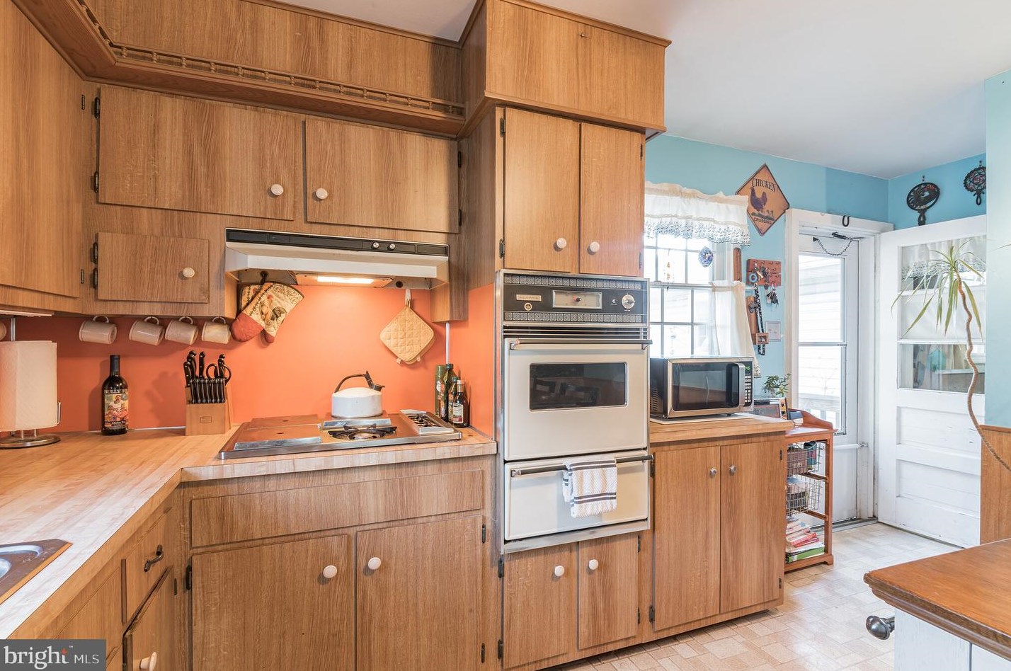 55 Pineview Ter, Stow Creek Twp NJ  08302-3911 exterior