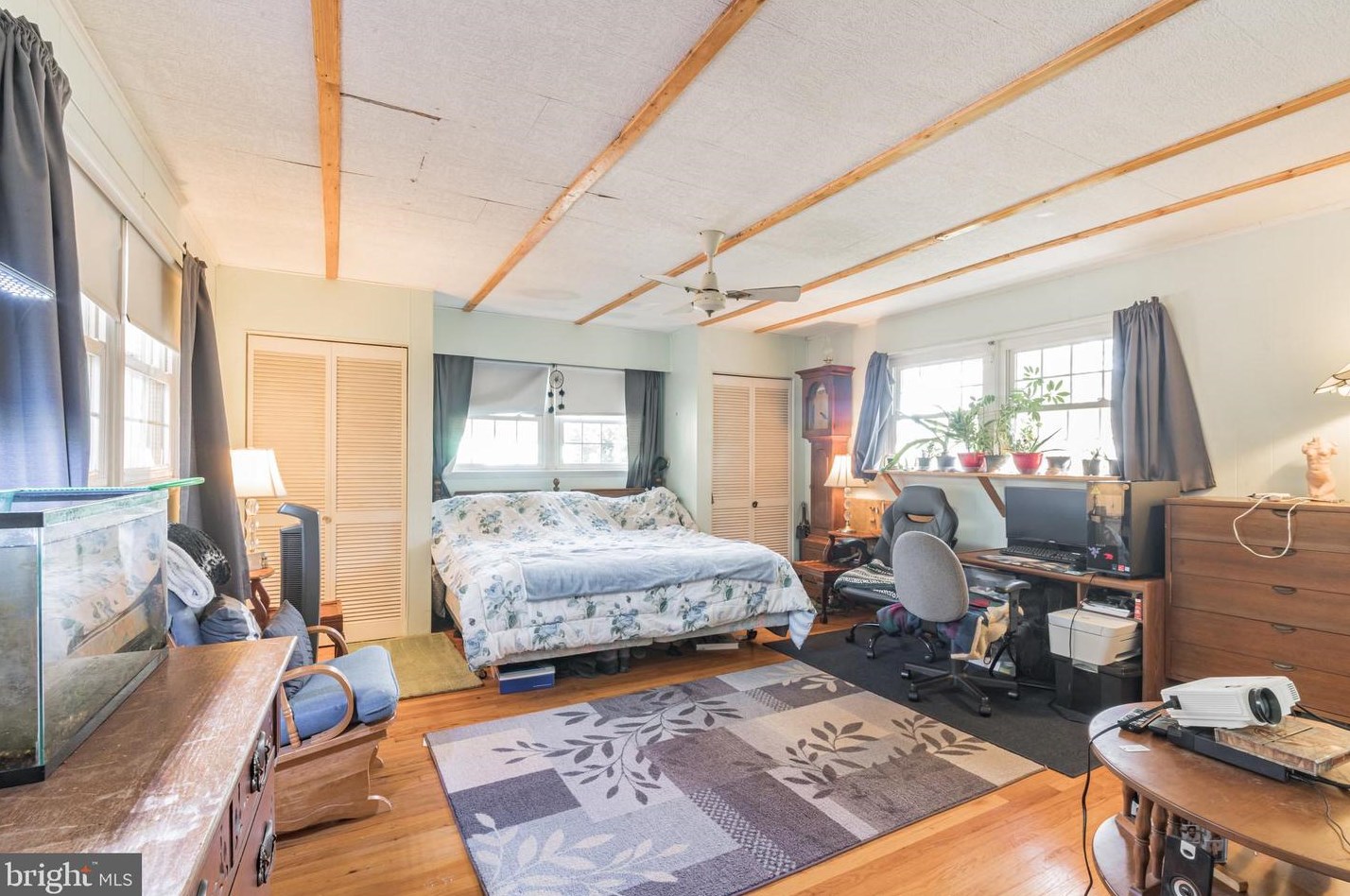 55 Pineview Ter, Stow Creek Twp NJ  08302-3911 exterior