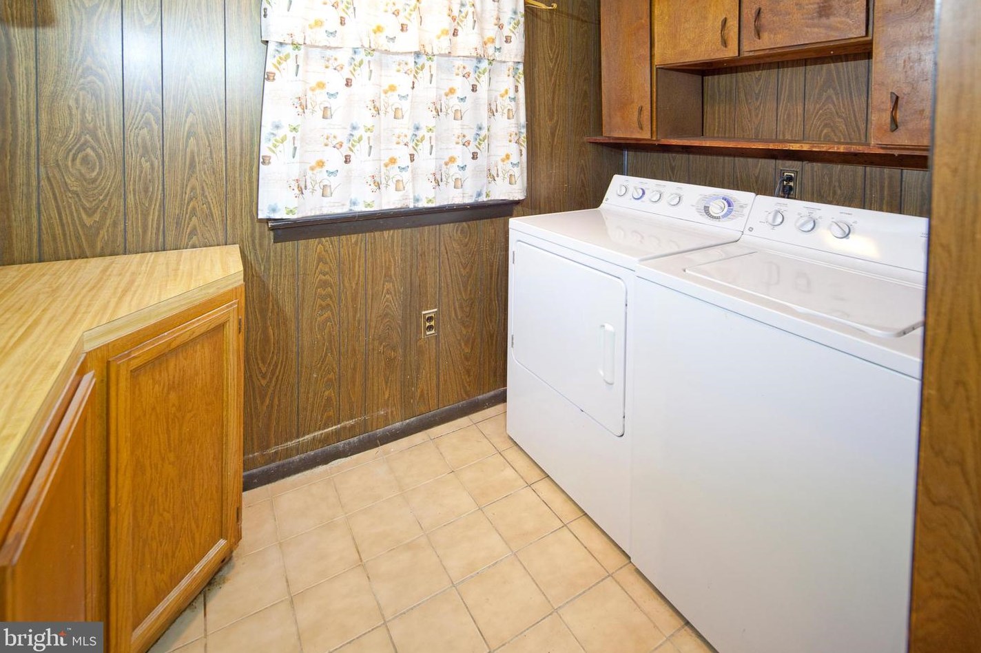 910 Wheaton Ave, Millville NJ  08332-2168 exterior