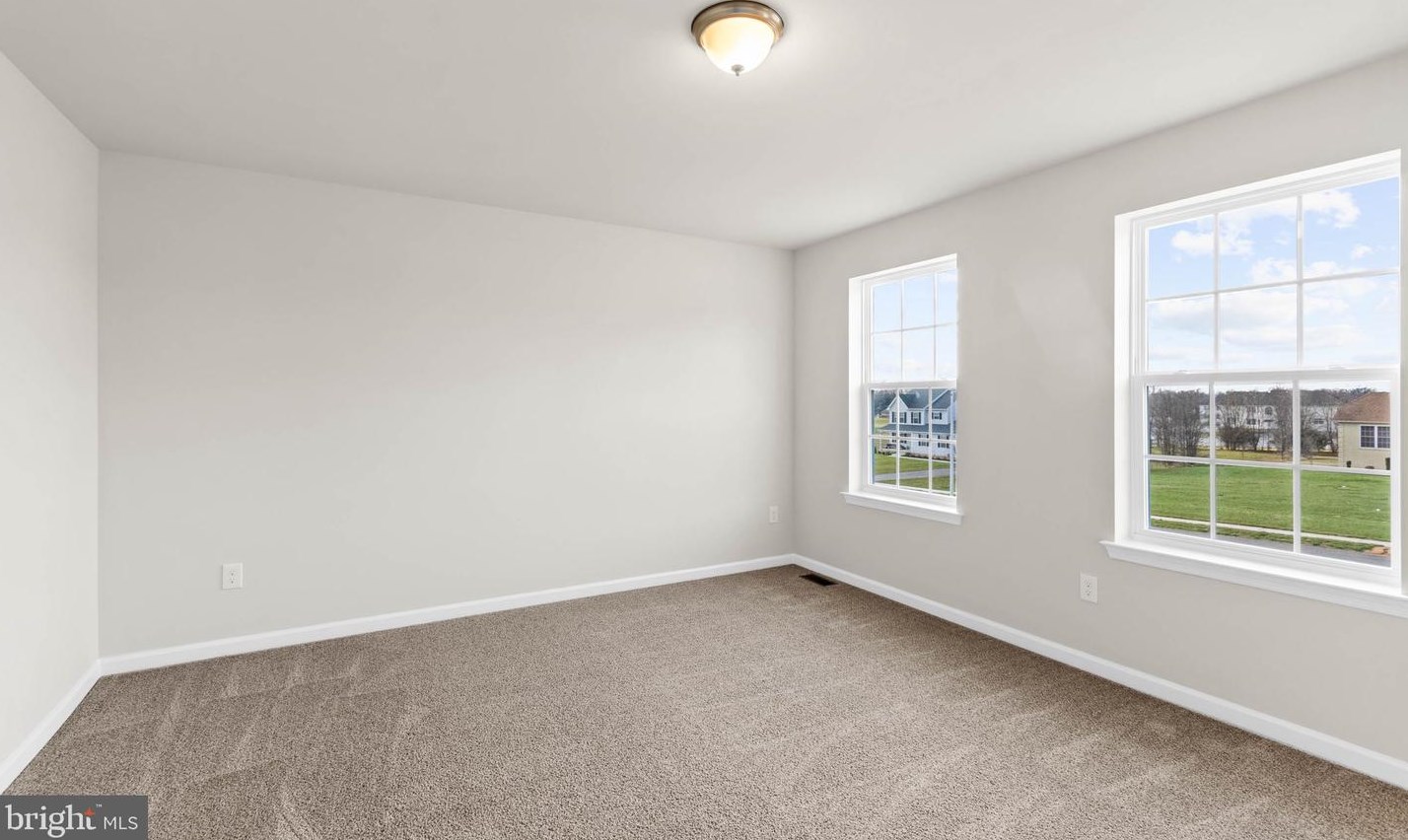 10 Jack Robert Dr, Stow Creek Twp NJ  08302-6059 exterior