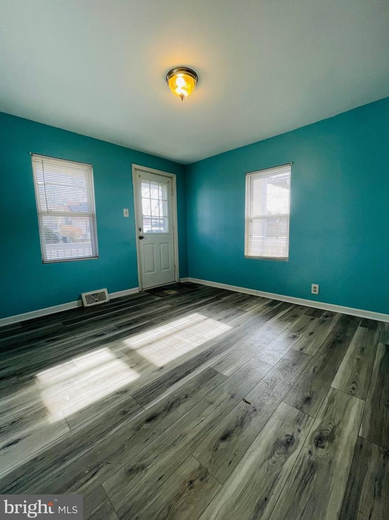 510 7th St, Millville NJ  08332-2710 exterior