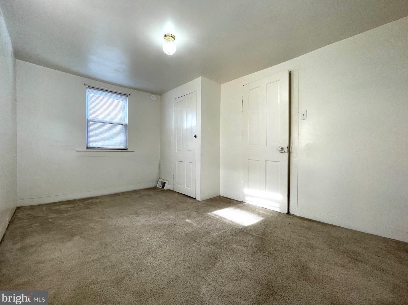 510 7th St, Millville NJ  08332-2710 exterior