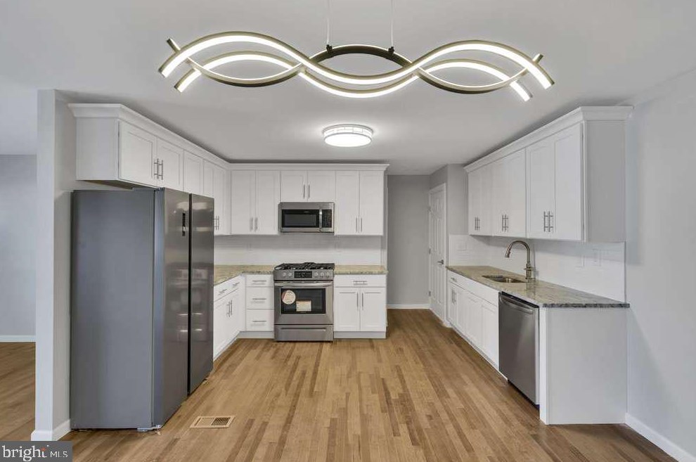 1134 Louis Dr, Millville NJ  08332-4017 exterior