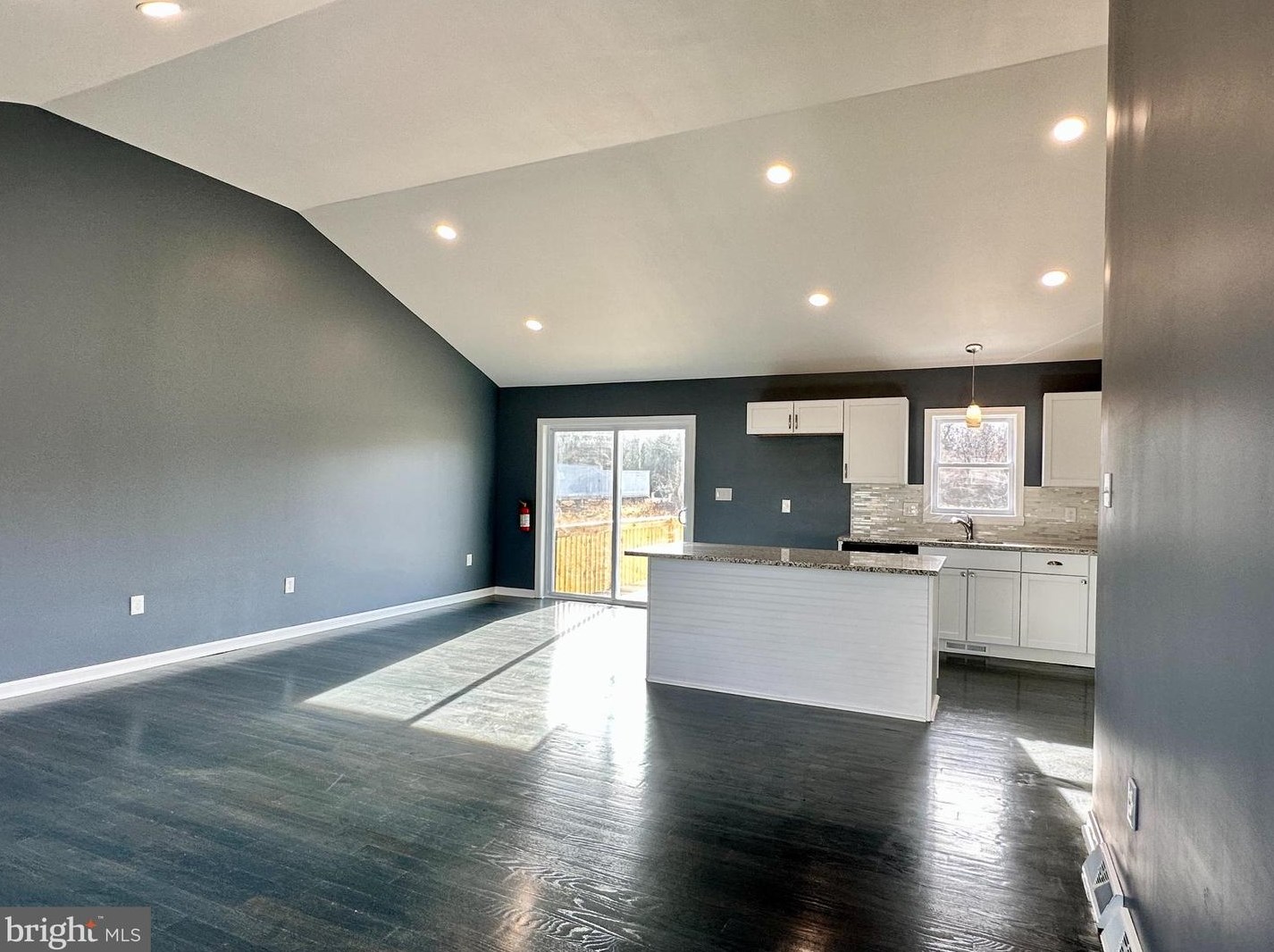 59 Piercetown Rd, Millville NJ  08332-7908 exterior