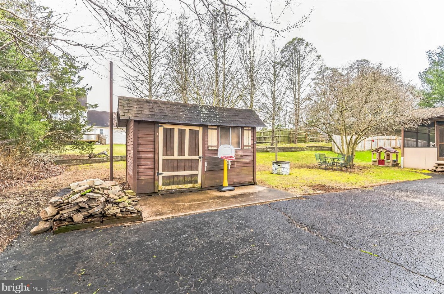 13 Silver Brook Dr, Stow Creek Twp NJ  08302-9407 exterior