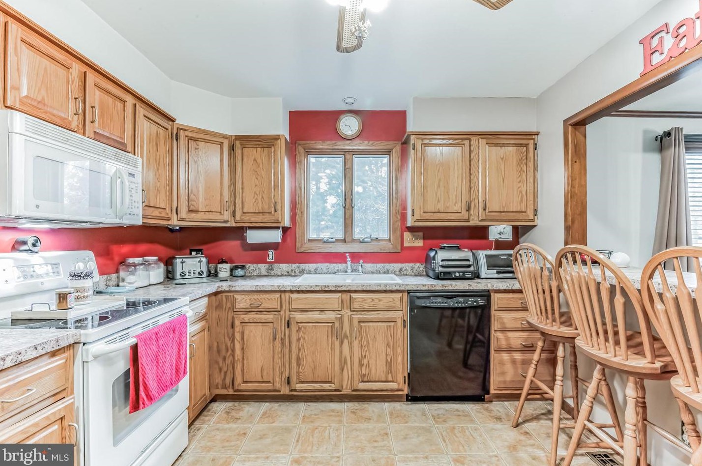 13 Silver Brook Dr, Stow Creek Twp NJ  08302-9407 exterior