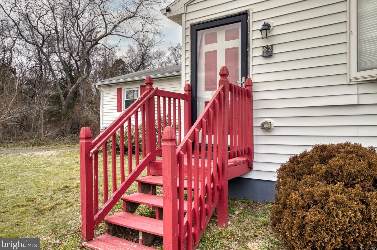 62 Piercetown Rd, Millville NJ  08332-7909 exterior