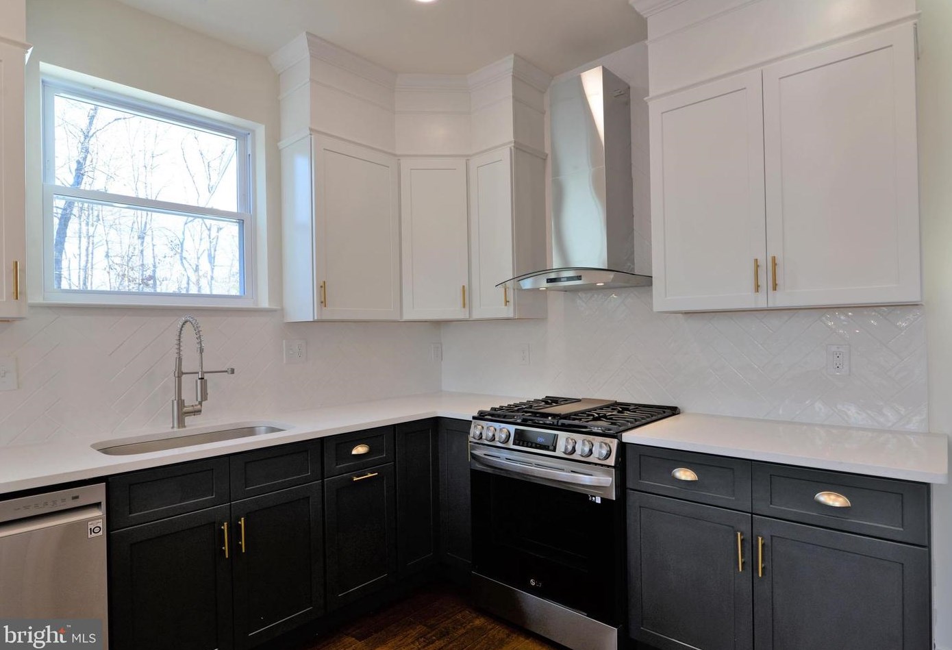 5010 Covered Bridge Rd, Millville NJ  08332 exterior