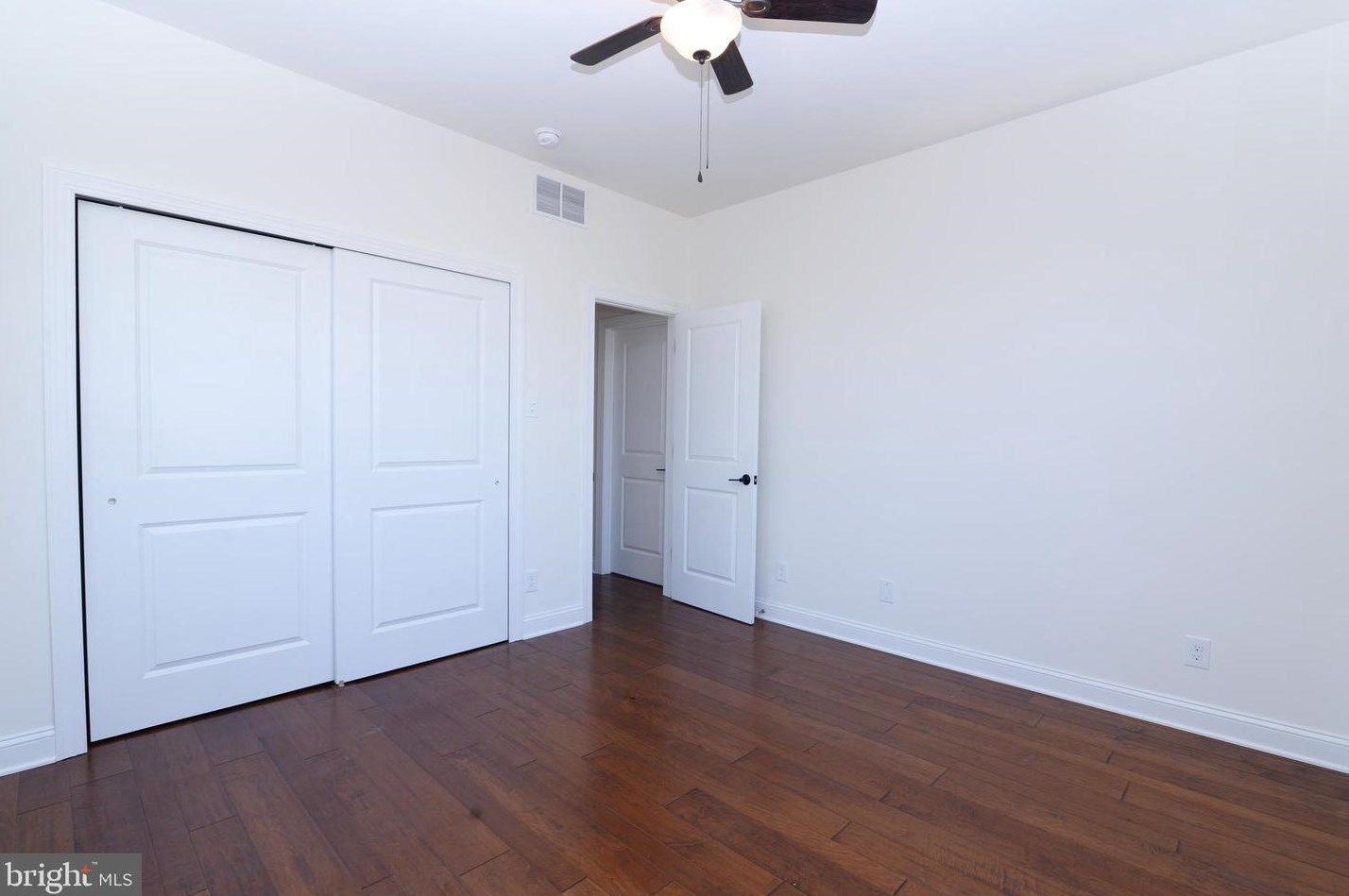 5010 Covered Bridge Rd, Millville NJ  08332 exterior