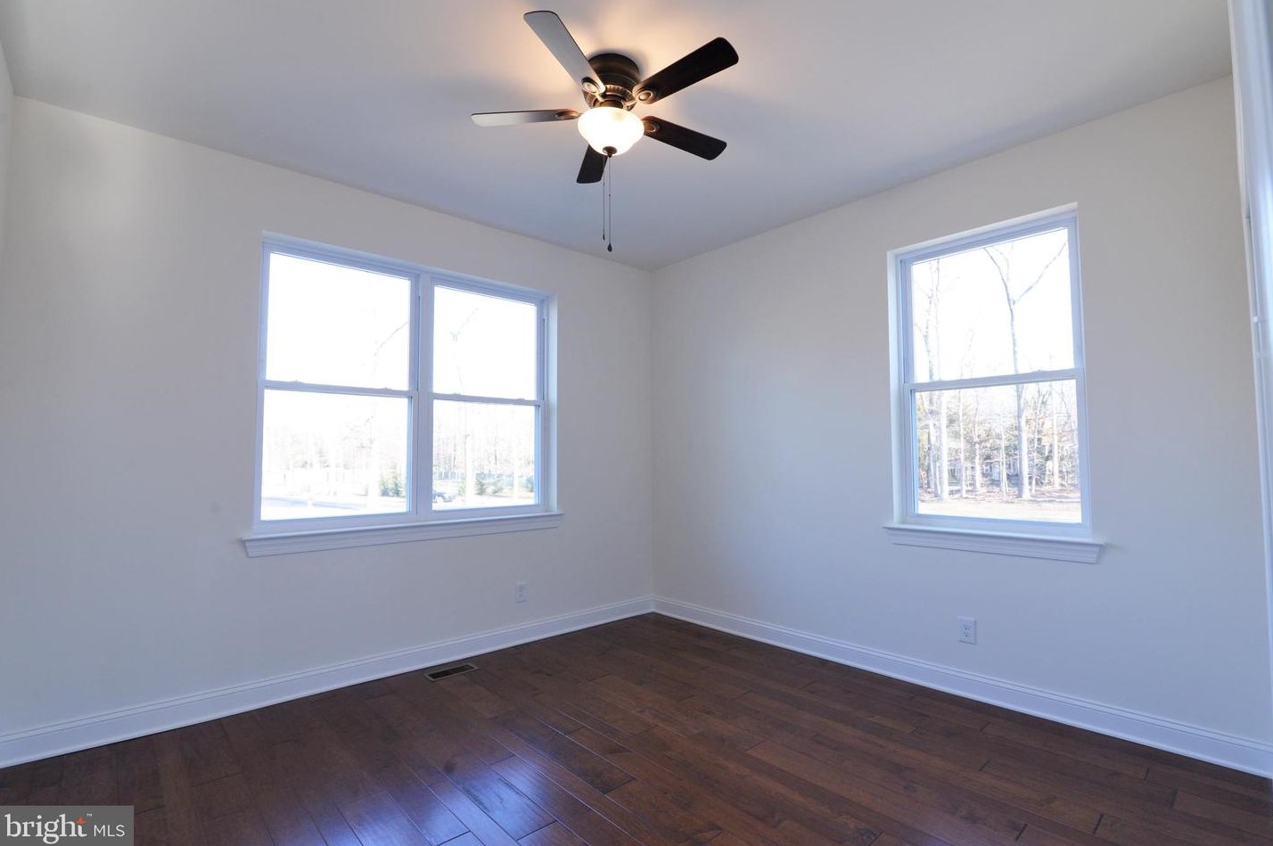 5010 Covered Bridge Rd, Millville NJ  08332 exterior