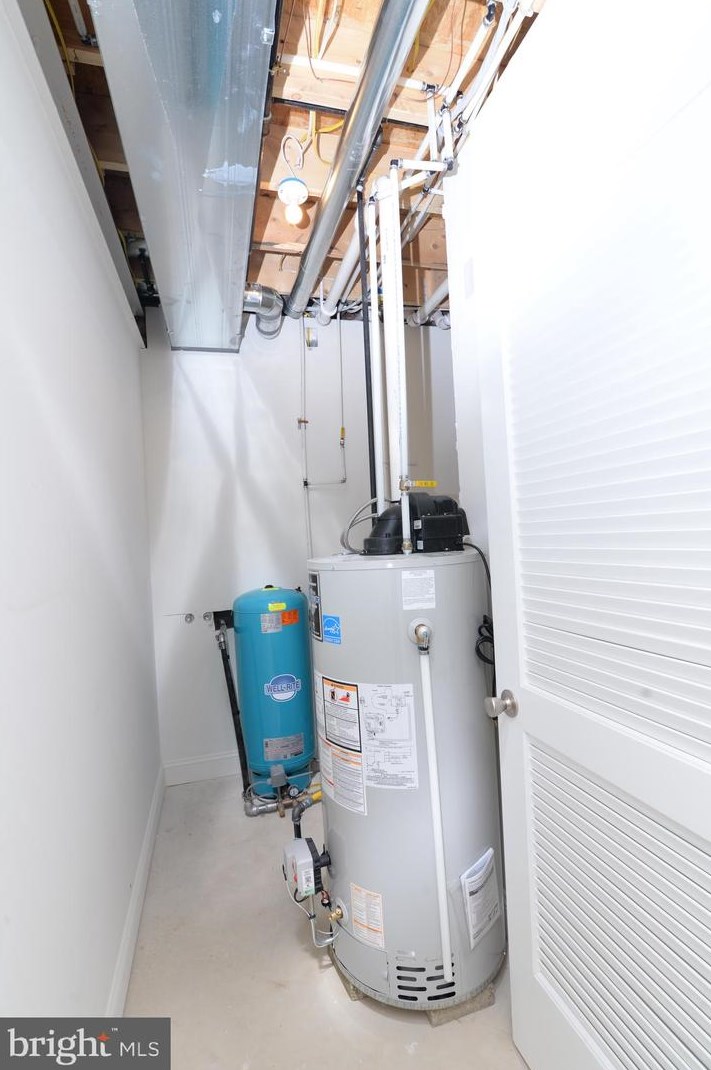 5010 Covered Bridge Rd, Millville NJ  08332 exterior