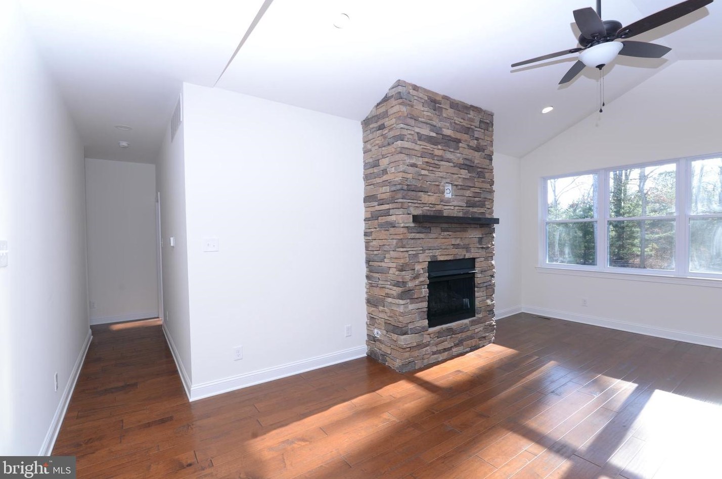 5010 Covered Bridge Rd, Millville NJ  08332 exterior