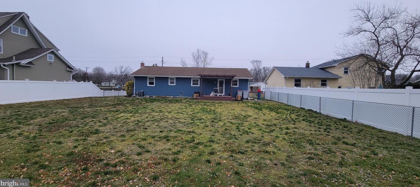 1299 Singer Ln, Vineland NJ  08361-6052 exterior