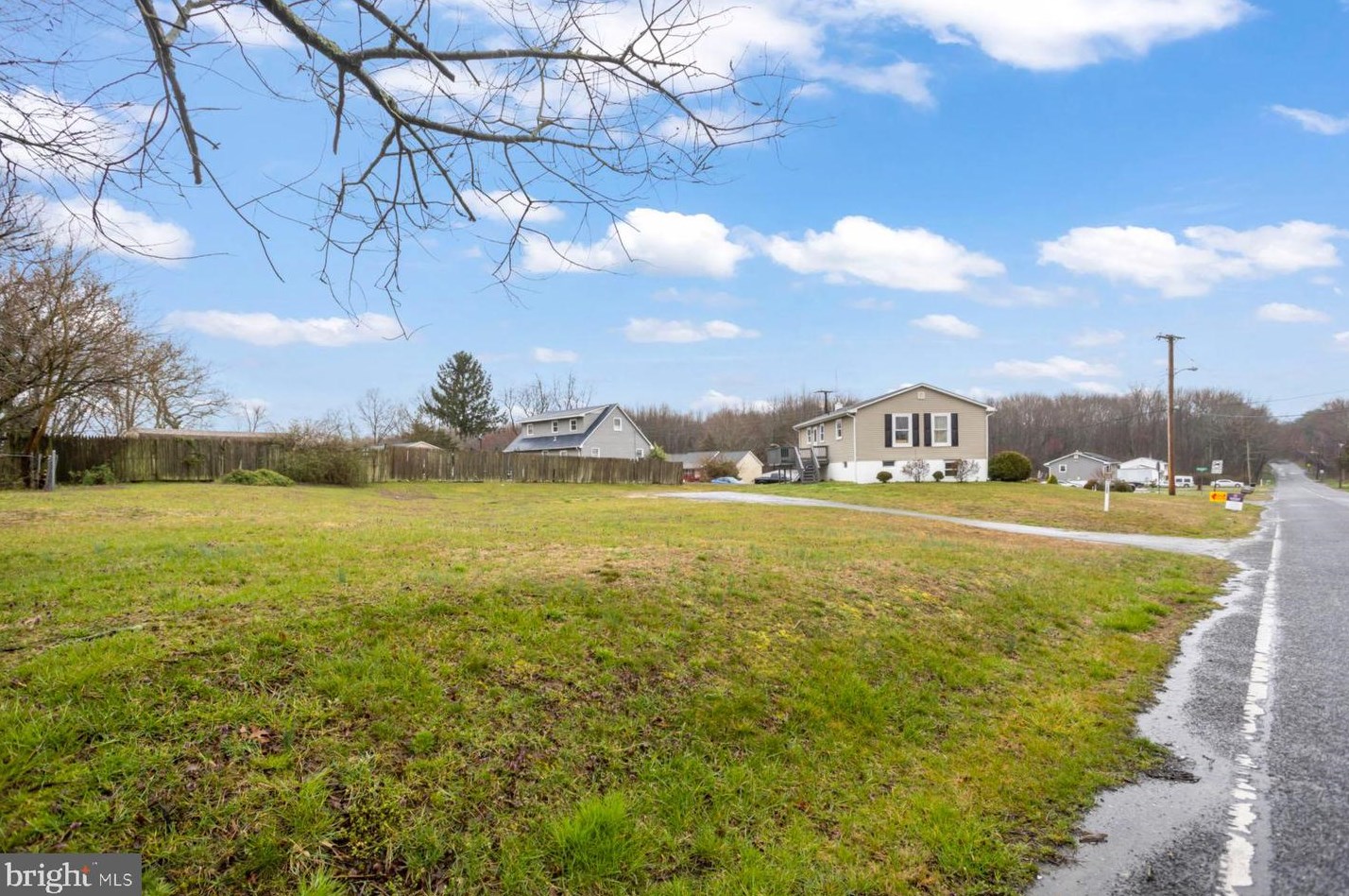 139 Reeves Rd, Stow Creek Twp NJ  08302-7223 exterior