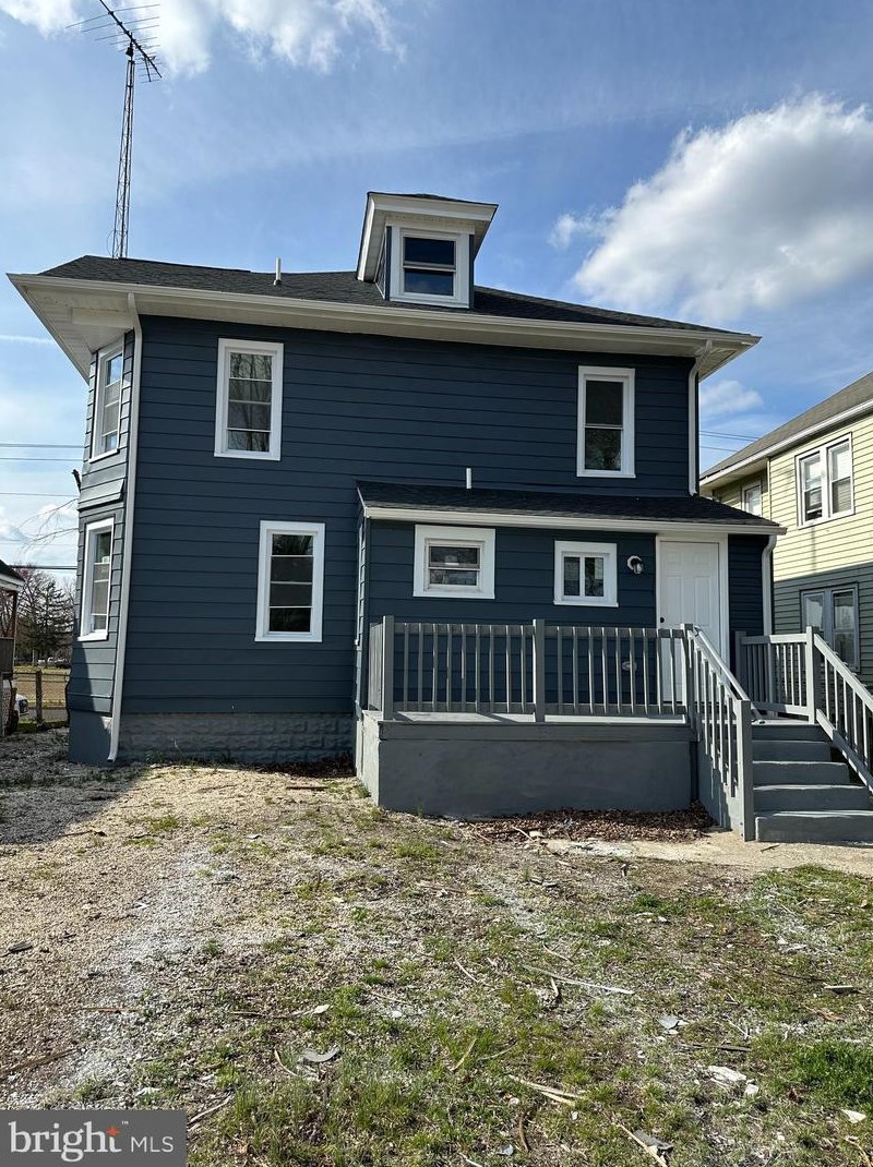 125 Foundry St, Millville NJ  08332-2805 exterior