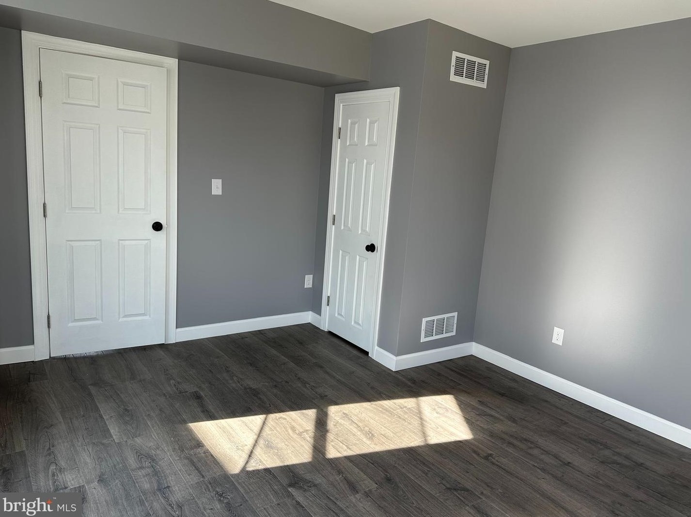 125 Foundry St, Millville NJ  08332-2805 exterior