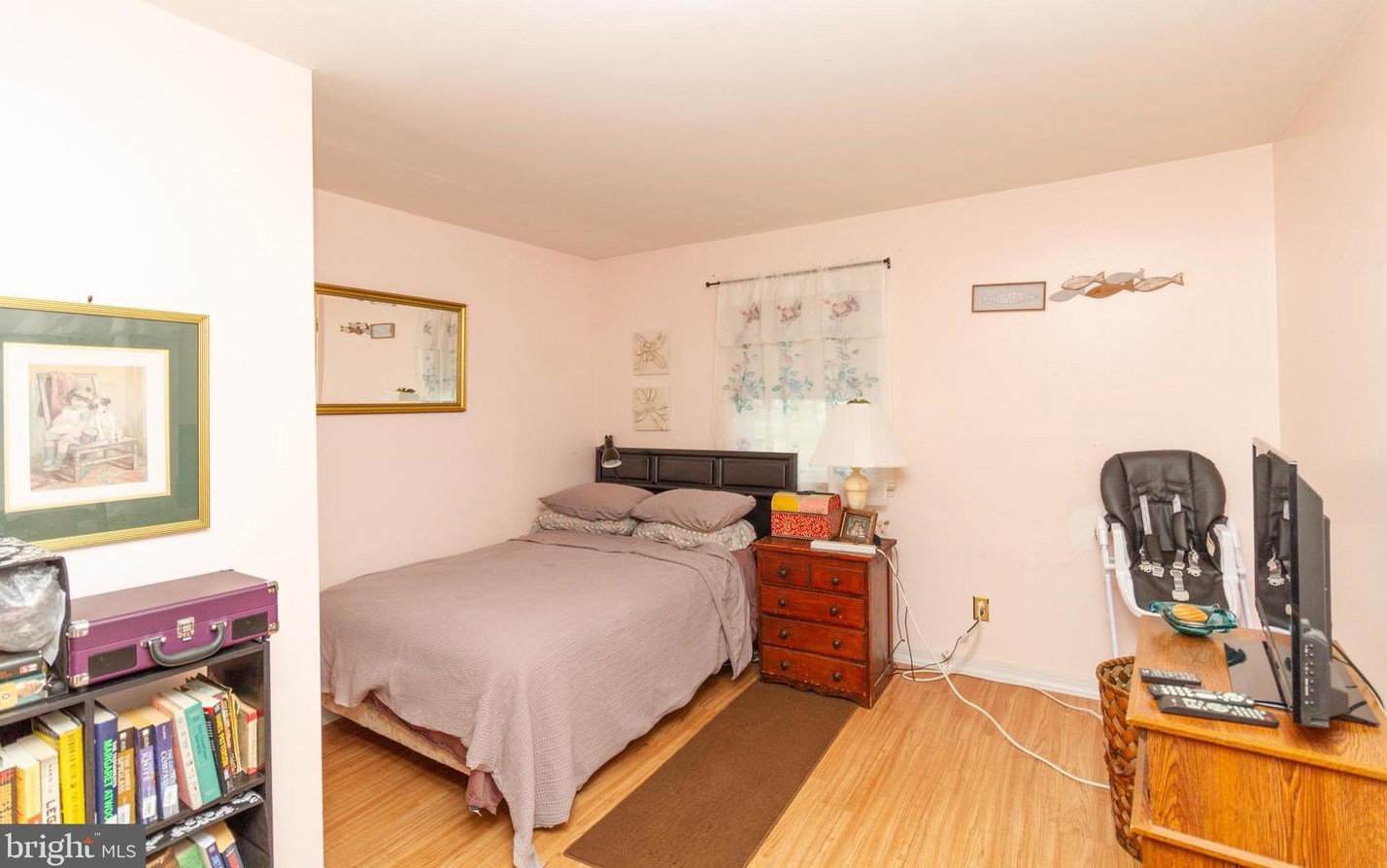 2157 Washington Ave, Vineland NJ  08361-8447 exterior