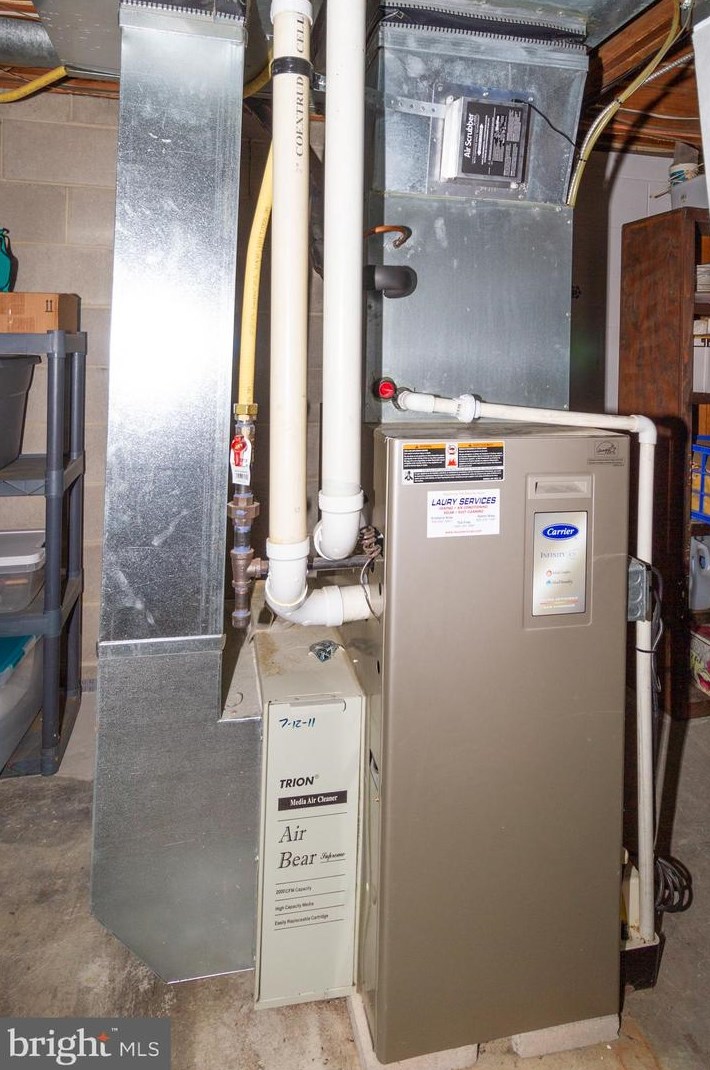 2157 Washington Ave, Vineland NJ  08361-8447 exterior