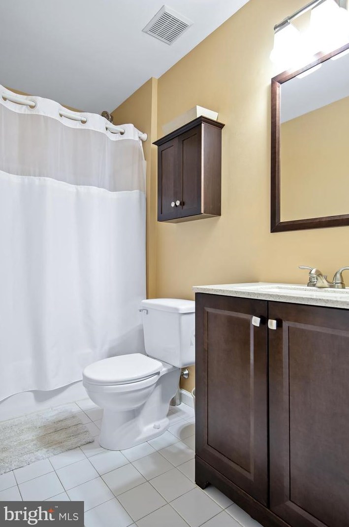 479 Val Ln, Millville NJ  08332-4777 exterior