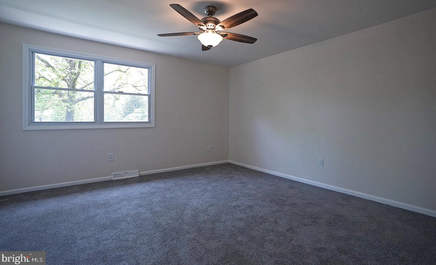 1308 Cedarbrook Ave, Millville NJ  08332-4701 exterior